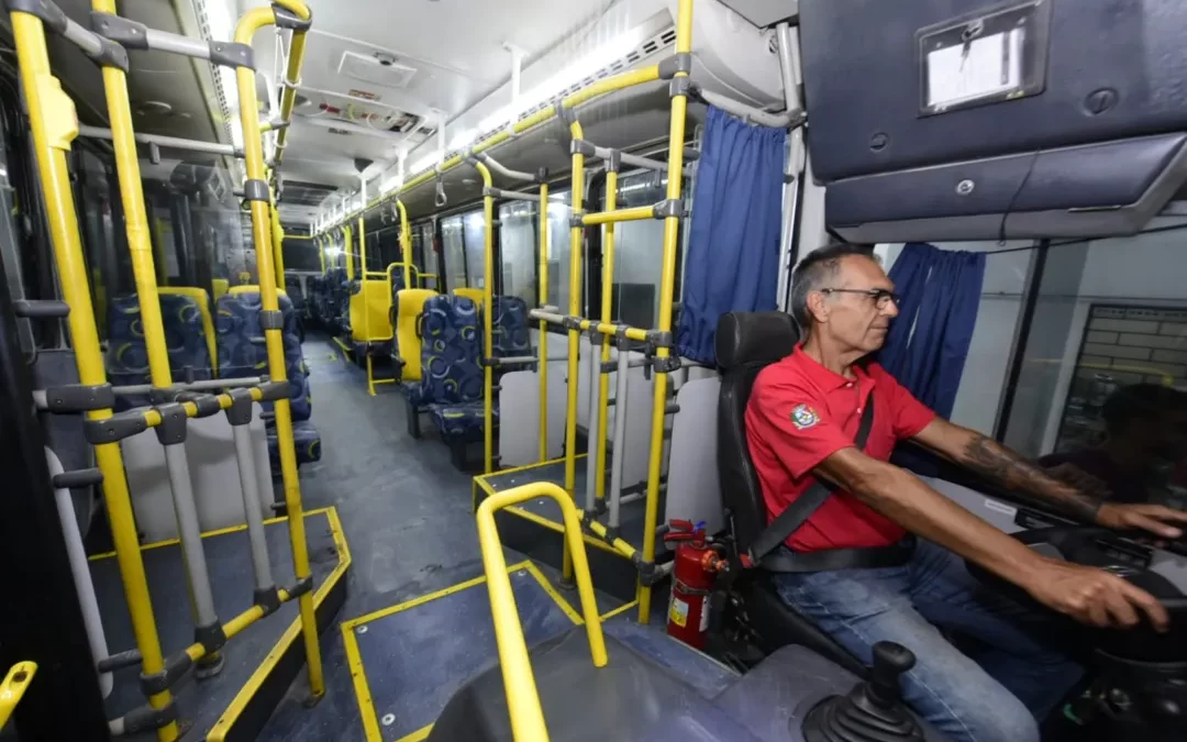 Ônibus Tarifa Zero de Maricá começam a circular sem catraca nesta sexta-feira (26/07)